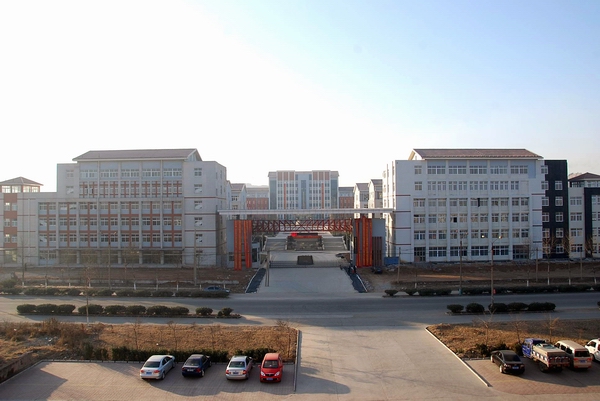 高起點高定位 建設(shè)一流特教學(xué)校