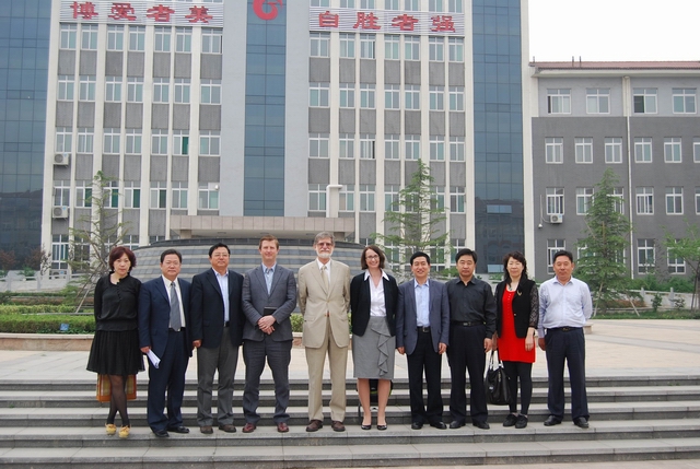 英國教育回訪團到市特教中心參觀考察