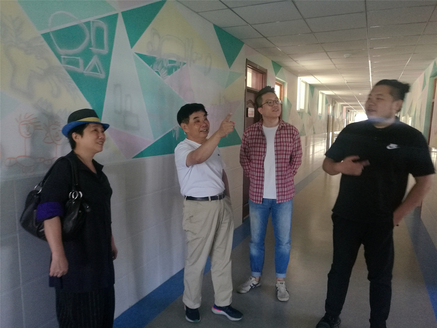 李辰、于雨田到淄博市特殊教育中心參觀指導(dǎo)