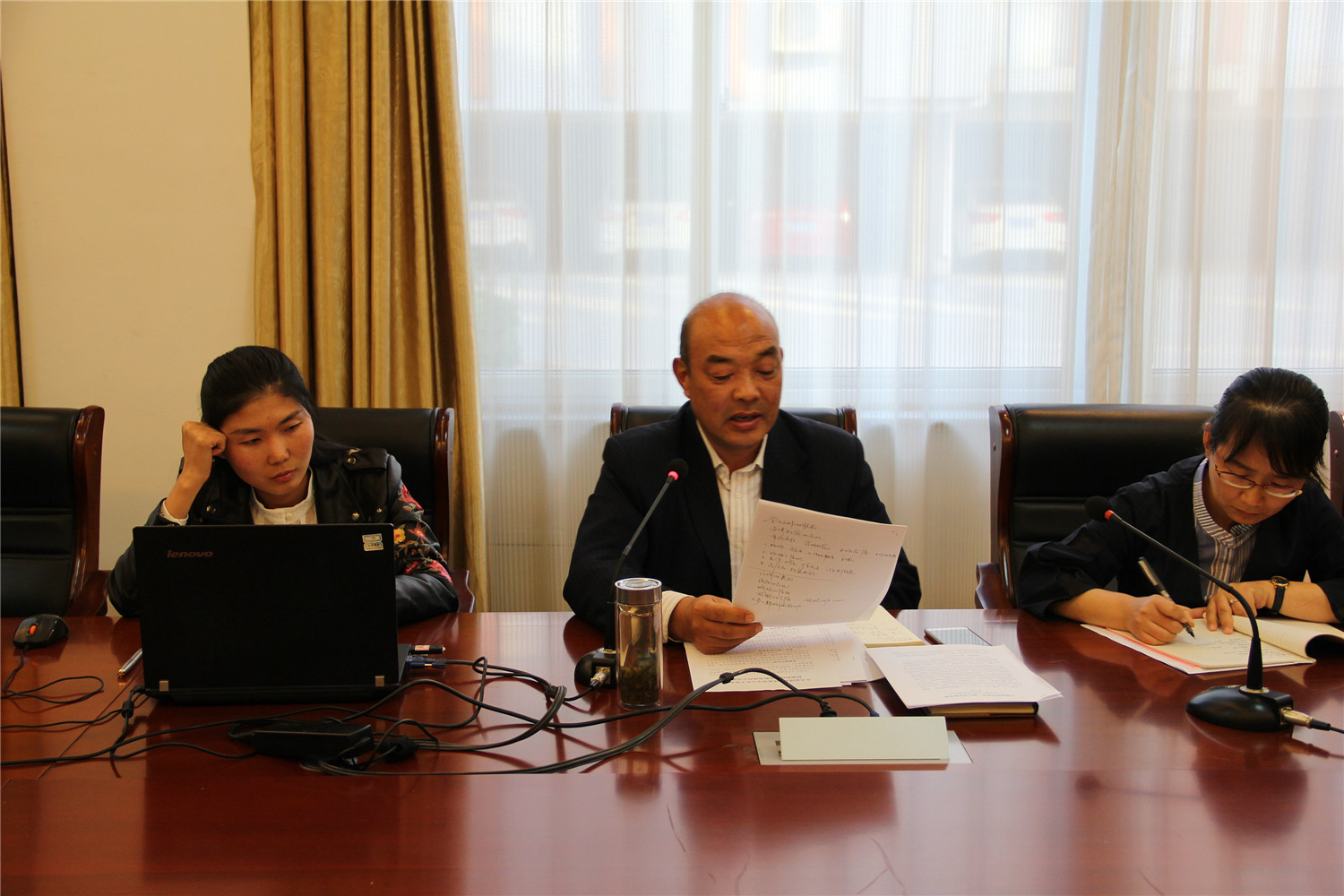 專業(yè)領(lǐng)航謀發(fā)展  青藍互動促新風(fēng)