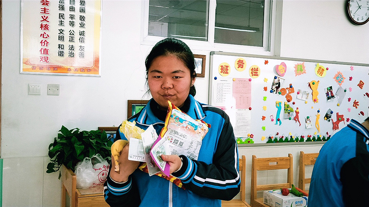 喜氣洋洋辦年貨 開開心心過大年