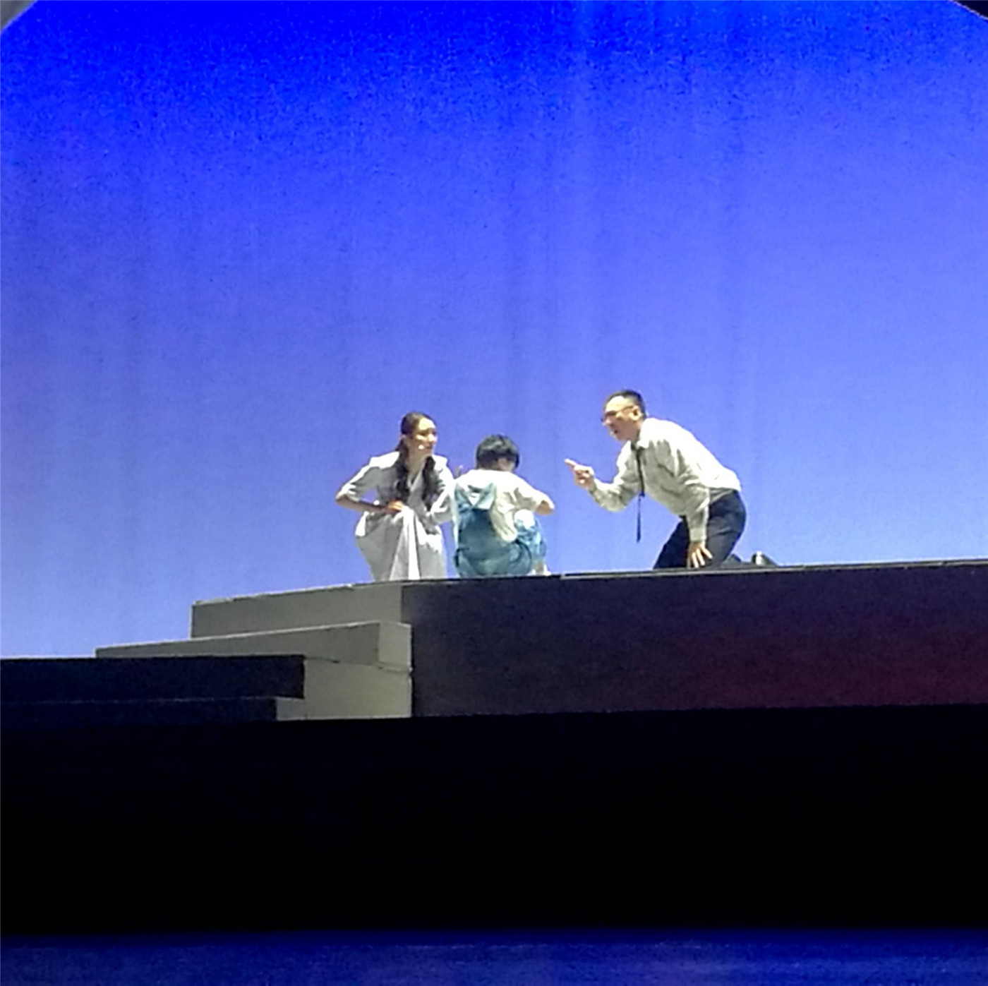 星光灑滿追夢腳步 公益活動(dòng)傳遞愛心