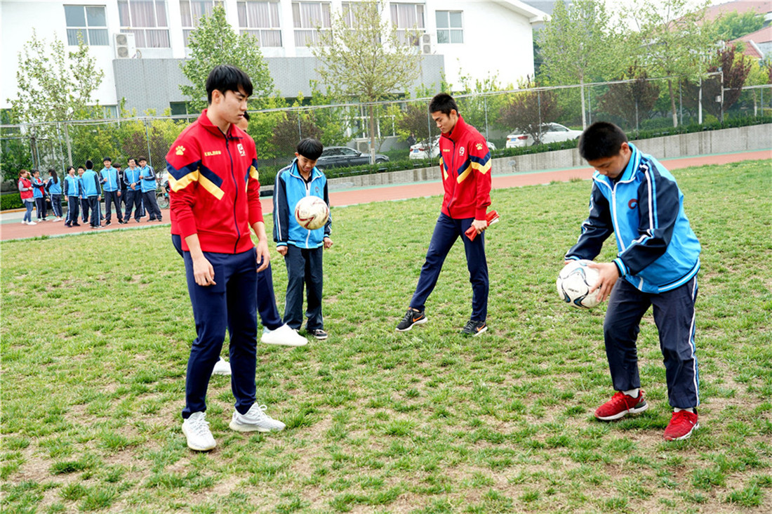 “淄博蹴鞠”愛(ài)心筑夢(mèng) 讓特教孩子享受足球快樂(lè)