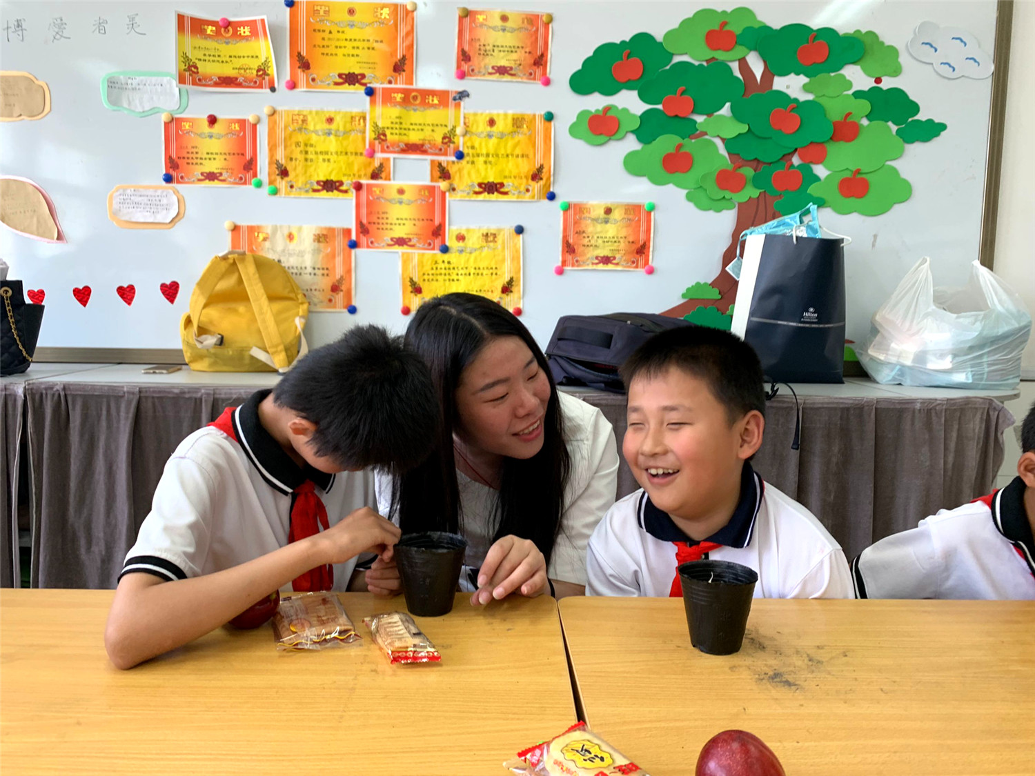 志愿服務(wù)，愛暖 “盲”心