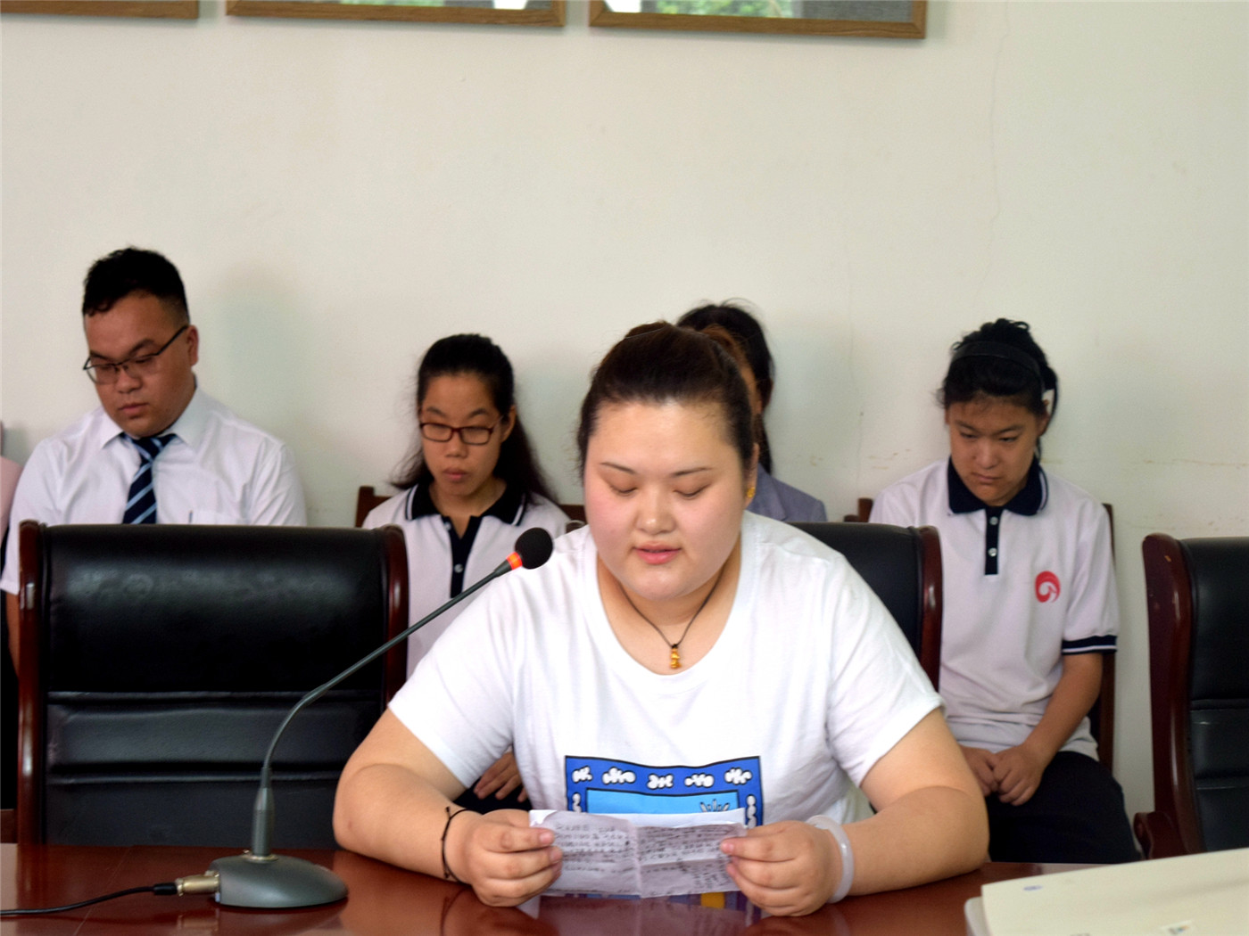 市特教中心召開2019年學(xué)生頂崗實(shí)習(xí)工作專題會議