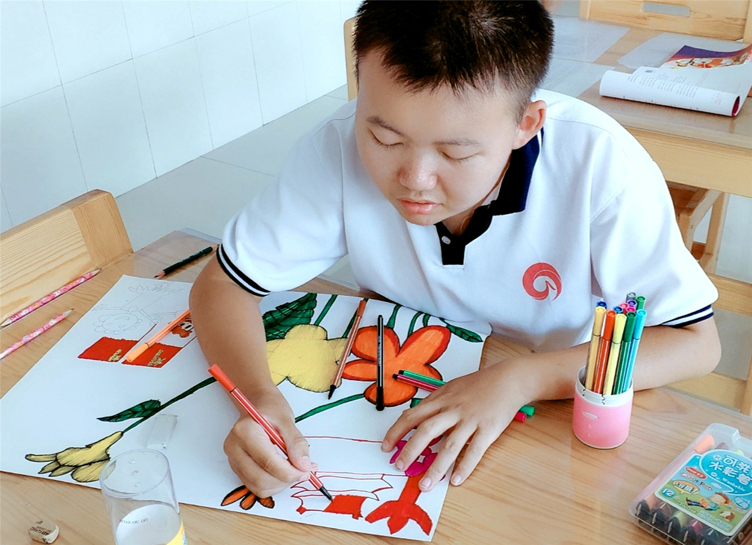 市特教中心舉行“展學(xué)藝、慶黨建”活動(dòng)