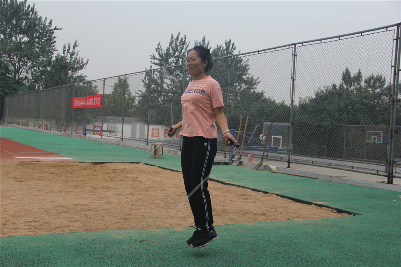 享健身運(yùn)動樂趣，展教師別樣風(fēng)采