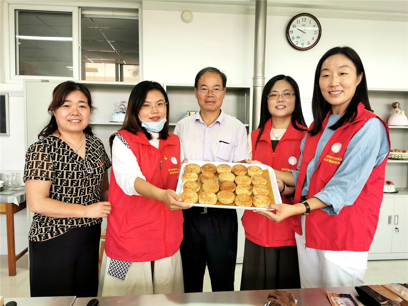 歡樂(lè)慶中秋 親子樂(lè)團(tuán)圓