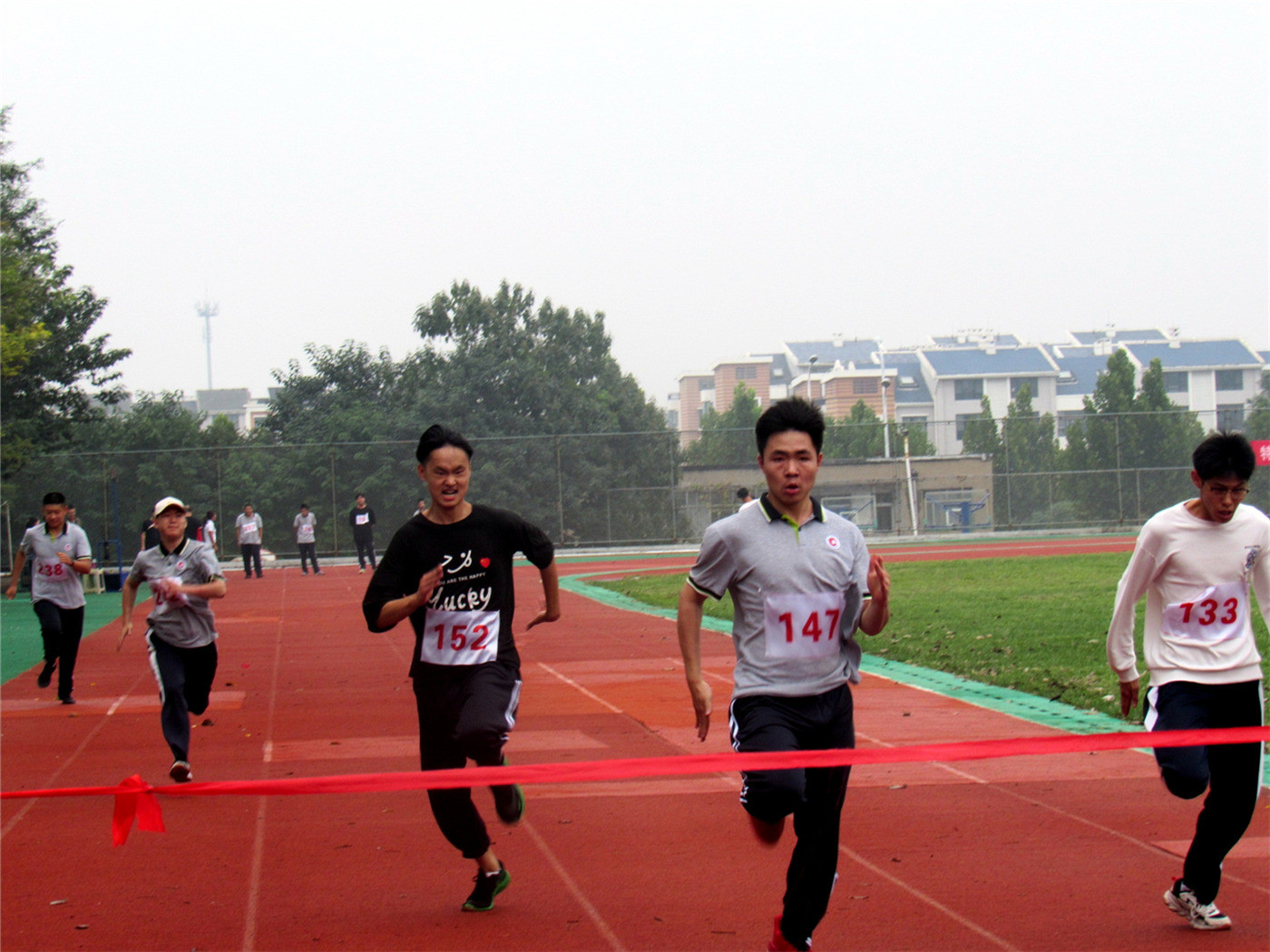 活力無限 展盡青春風采--市特教中心舉行第十屆運動會