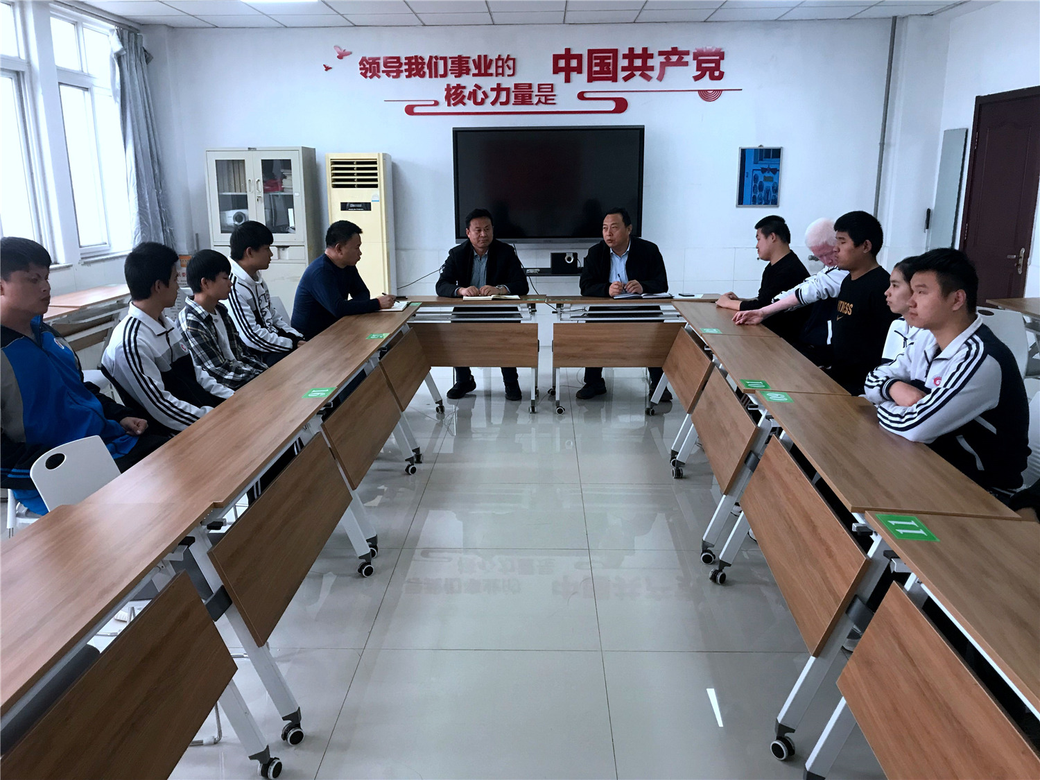 聽取學(xué)生意愿，提升辦學(xué)“滿意度”