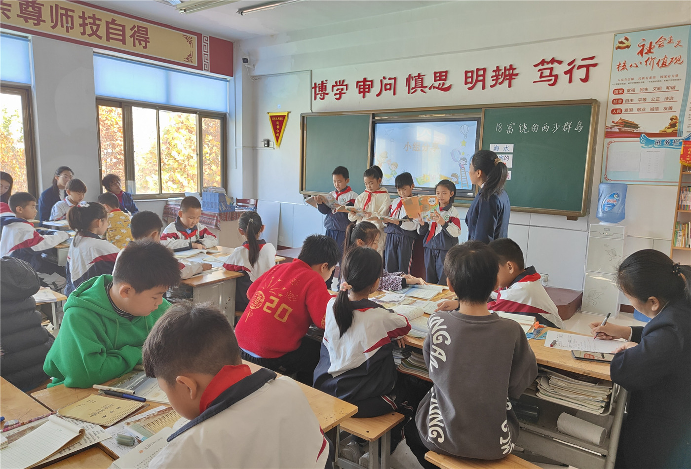 聽課研討促成長(zhǎng)，普特融合共進(jìn)步