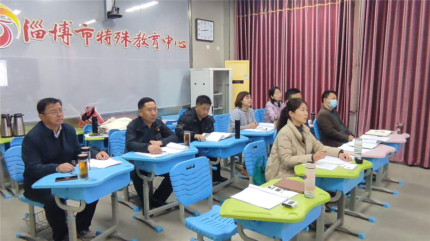 煉就扎實(shí)基本功 展示班級工作風(fēng)采