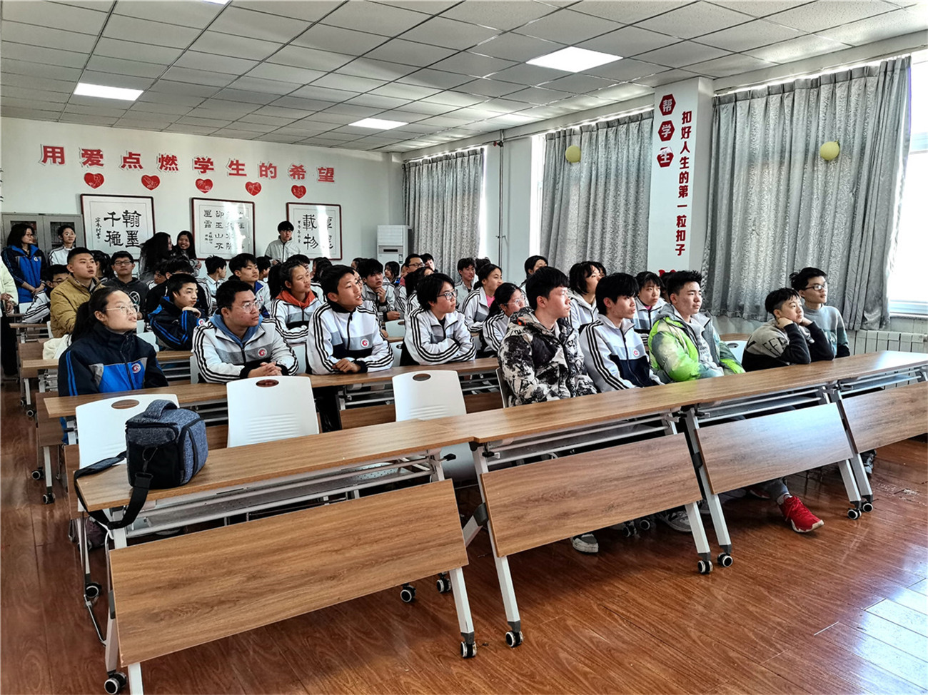 榜樣領(lǐng)航 助力圓夢