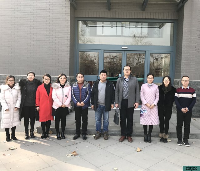 一顆紅心向黨 積極進(jìn)取促成長(zhǎng)