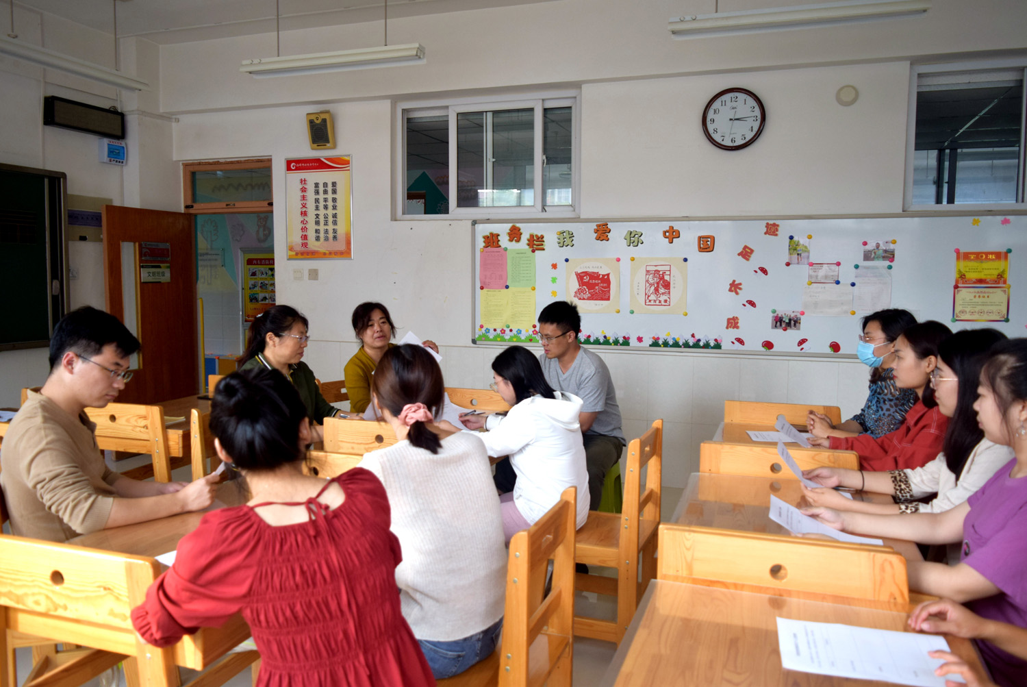 淬煉師德師能 踐行育人使命 扎實(shí)推進(jìn)師德師風(fēng)建設(shè)