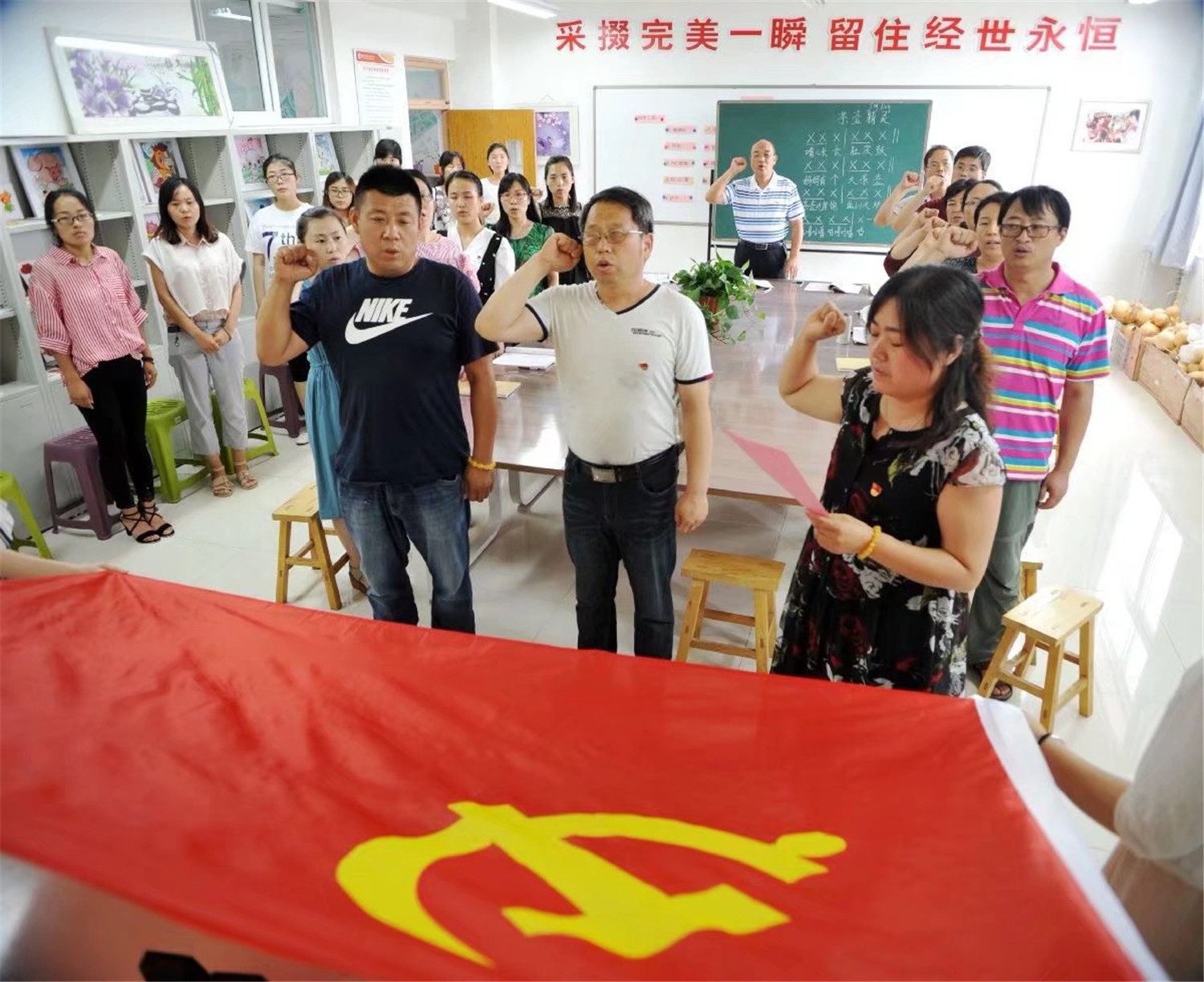 用愛和堅守 托起折翼天使的幸福夢