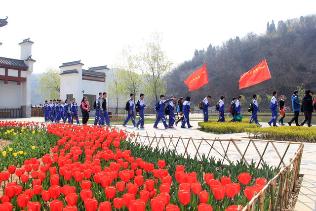 學(xué)習原山精神爭做自強楷模