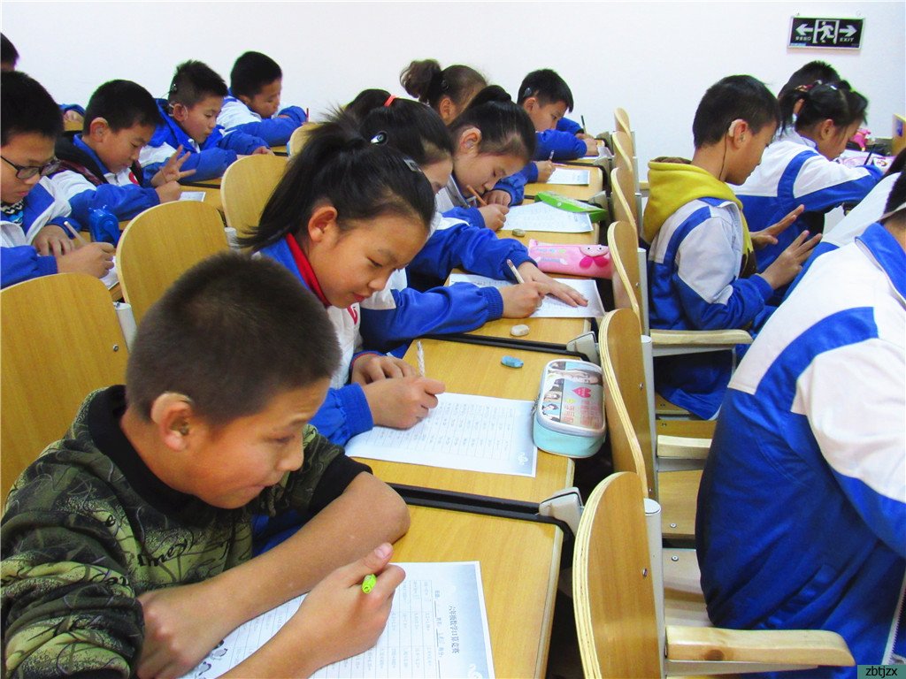 我校組織校園藝術(shù)節(jié)“天使杯”學(xué)科競賽活動(dòng)