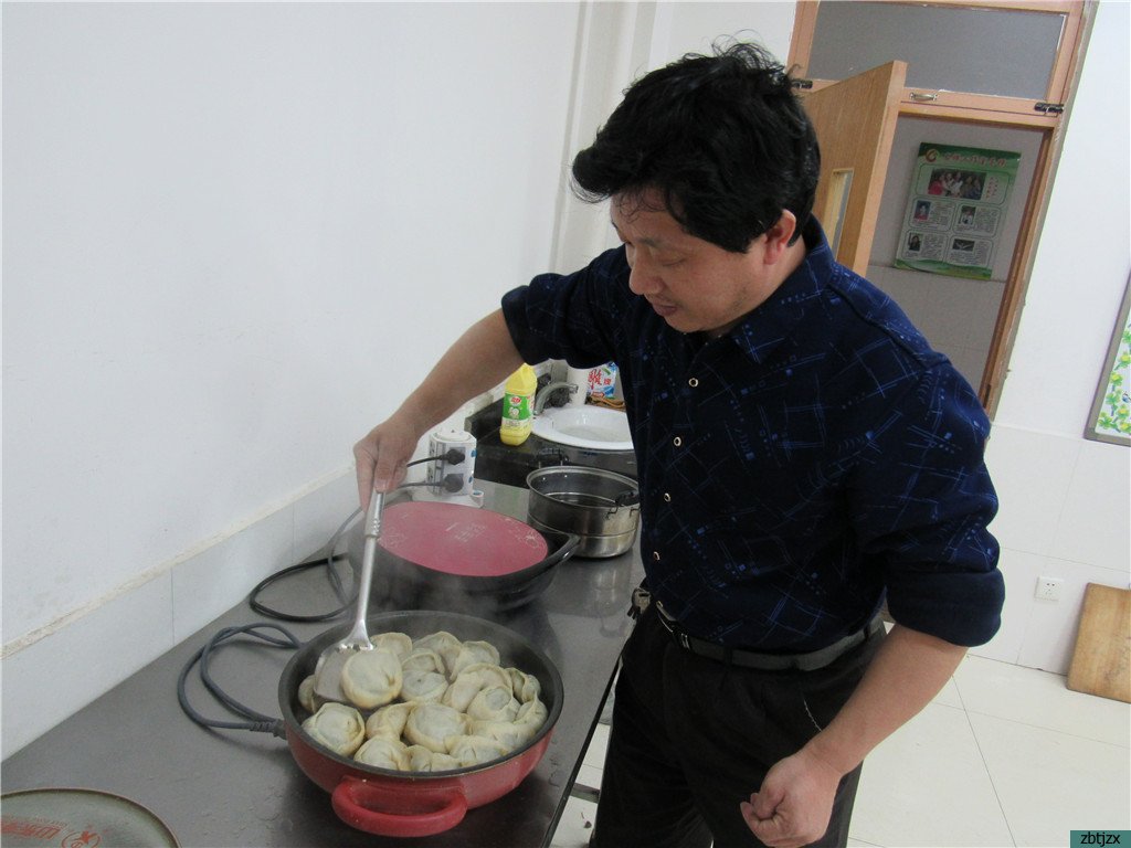 相約冬至節(jié)，彰顯團(tuán)隊(duì)情