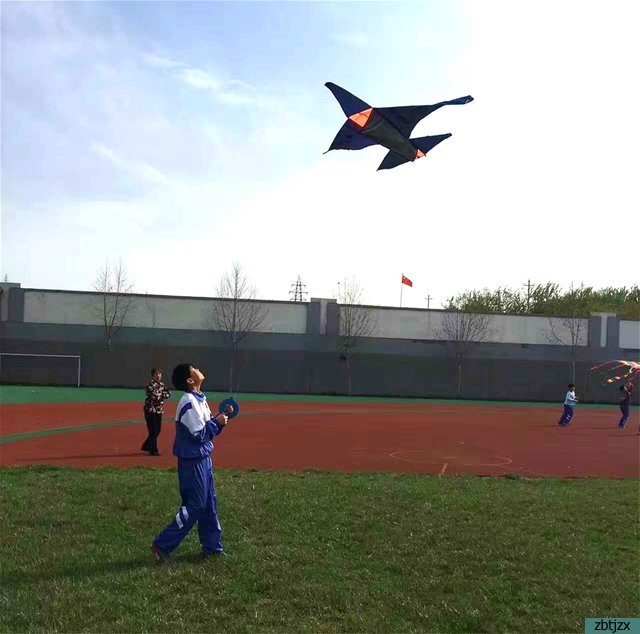 擁抱春天，我心飛揚(yáng)