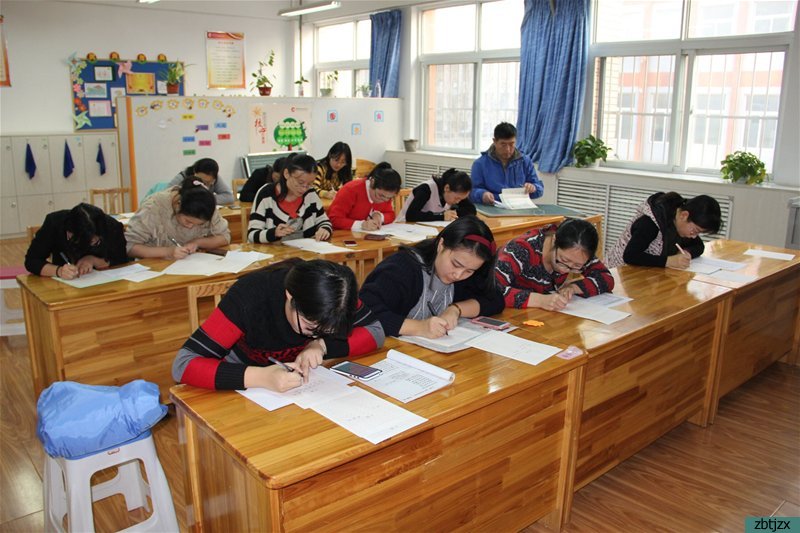 傳承經(jīng)典文化 展示書(shū)寫(xiě)風(fēng)采