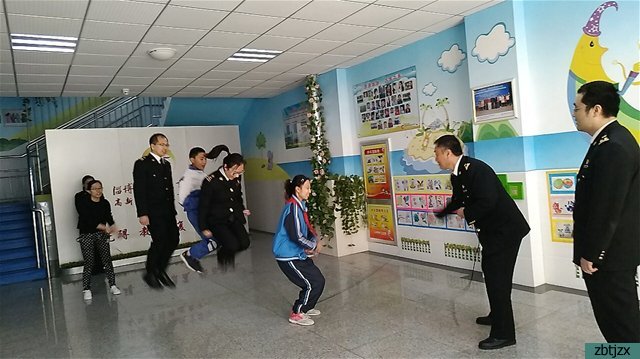 攜手星寶 為愛(ài)揚(yáng)帆