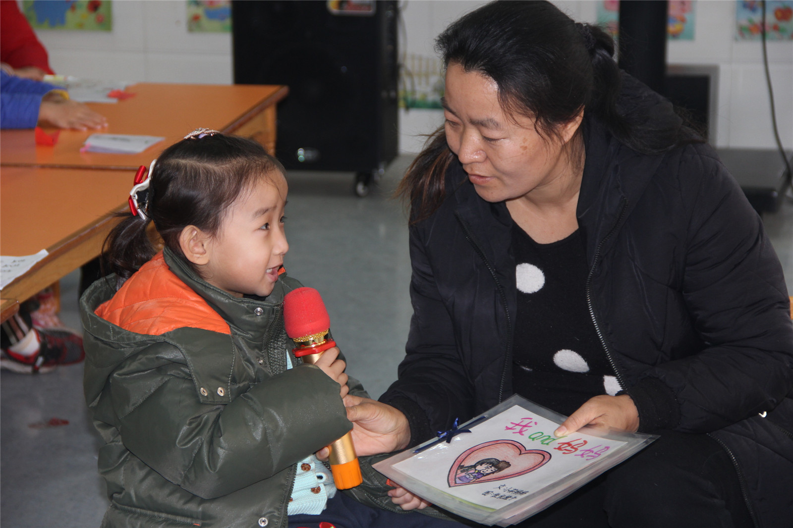 市特教中心開展“書香潤童心 巧手伴我行”活動(dòng)