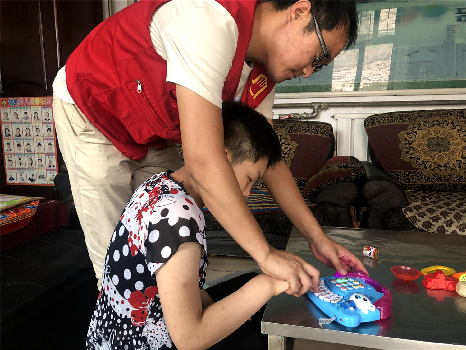 時(shí)間有終點(diǎn) 關(guān)愛(ài)無(wú)止境