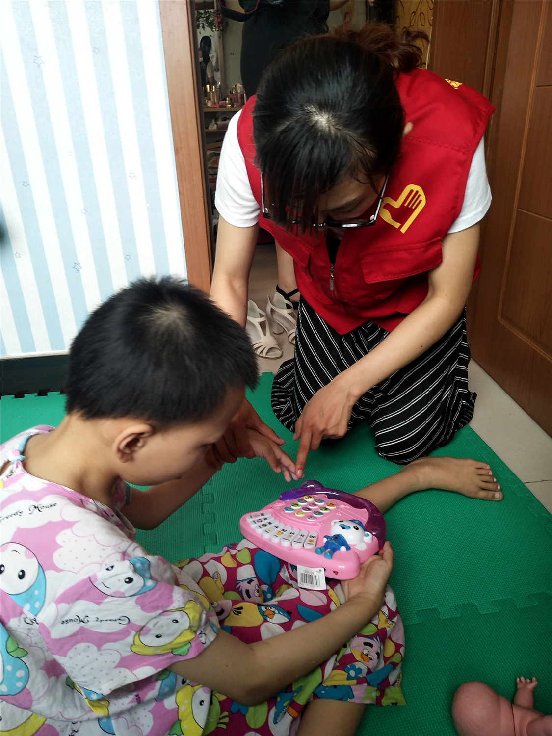 時(shí)間有終點(diǎn) 關(guān)愛(ài)無(wú)止境