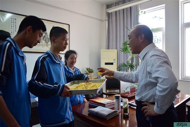 有你，我們不孤獨  ——市特教中心舉行第11個世界自閉癥日系列活動