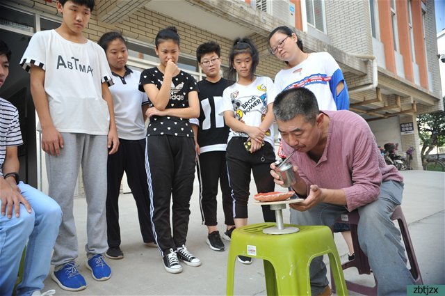 弘揚工匠精神 過有意義的聾人節(jié)