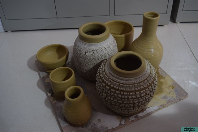 校園添陶藝 大師送藝來(lái)