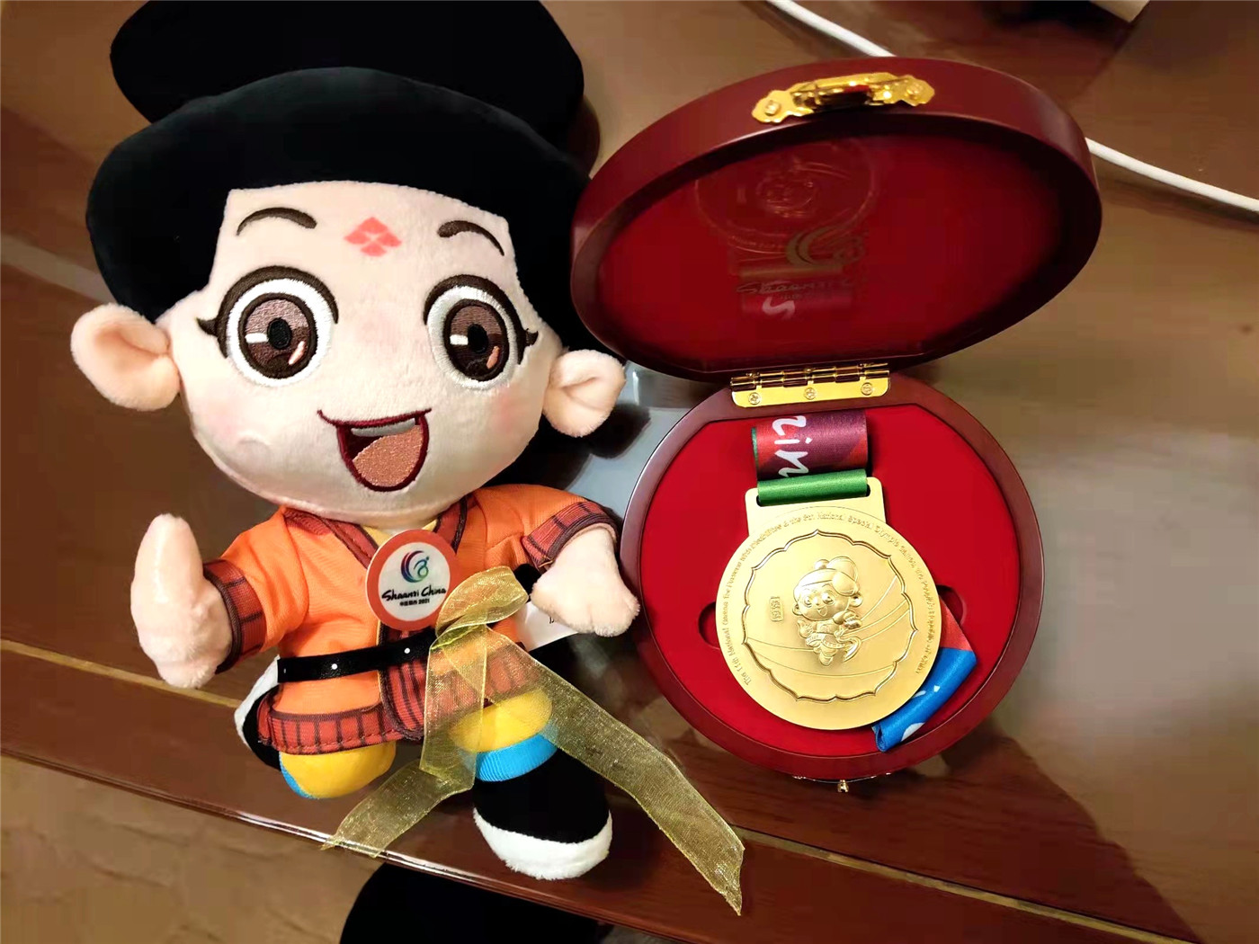 喜報(bào)：李云龍榮獲全國游泳比賽第一名