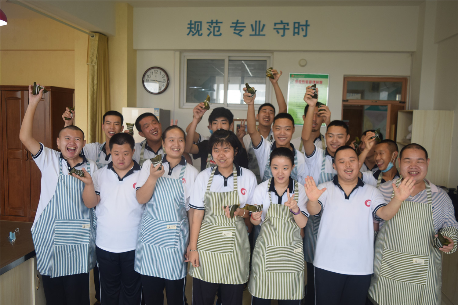 市特教中心開展”我們的節(jié)日·端午節(jié)”班級特色主題系列活動(dòng)