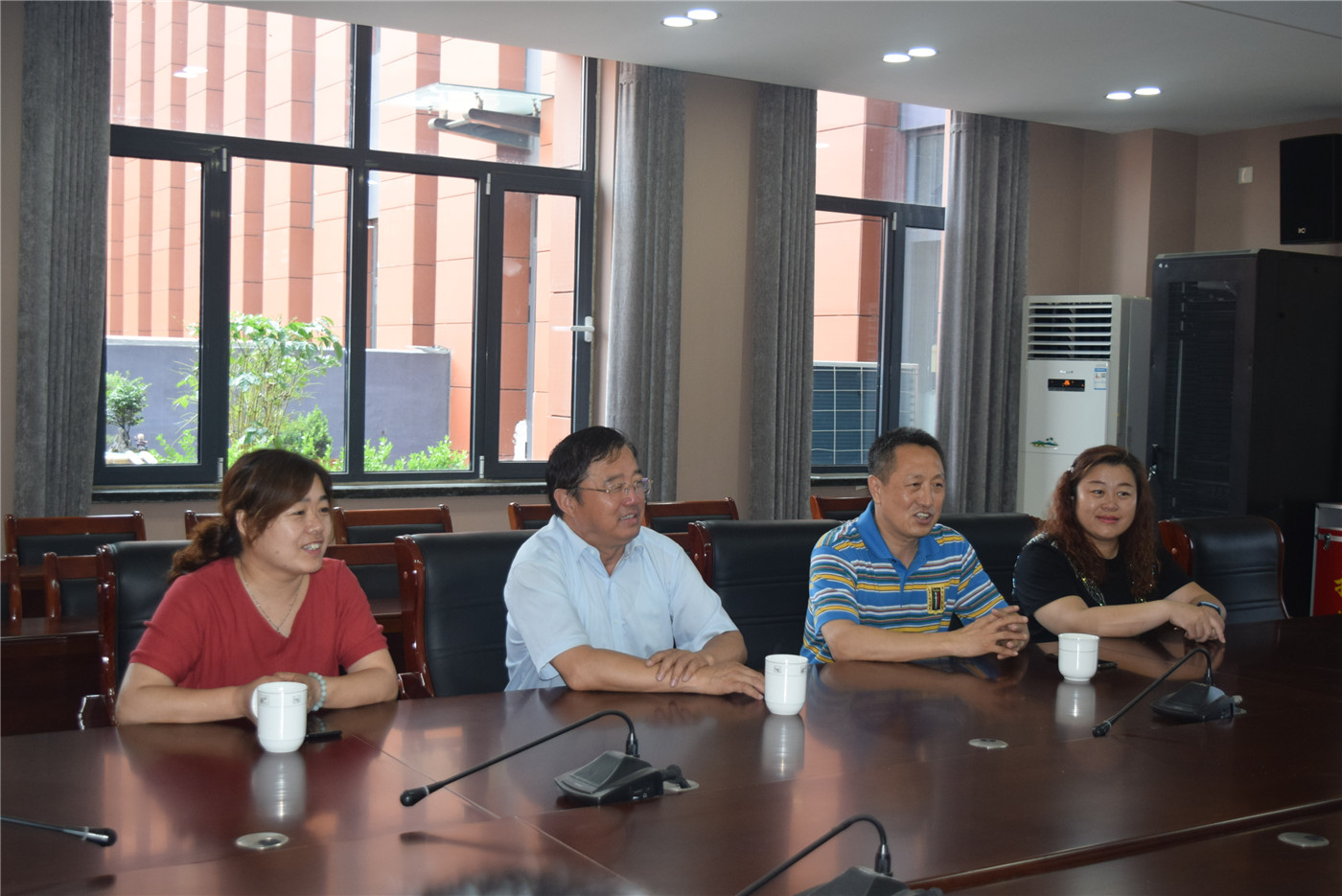 手語傳播走進(jìn)高新區(qū)第八小學(xué)