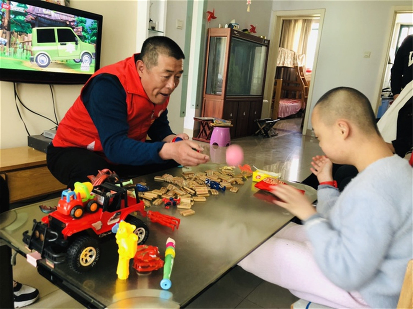 送教上門辦實(shí)事 助殘幫扶解民憂